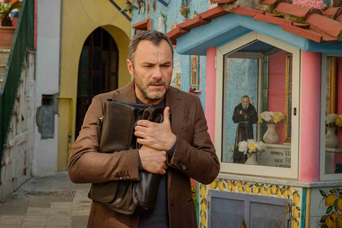 Vincenzo Malinconico, Massimiliano Gallo regala lo spoiler