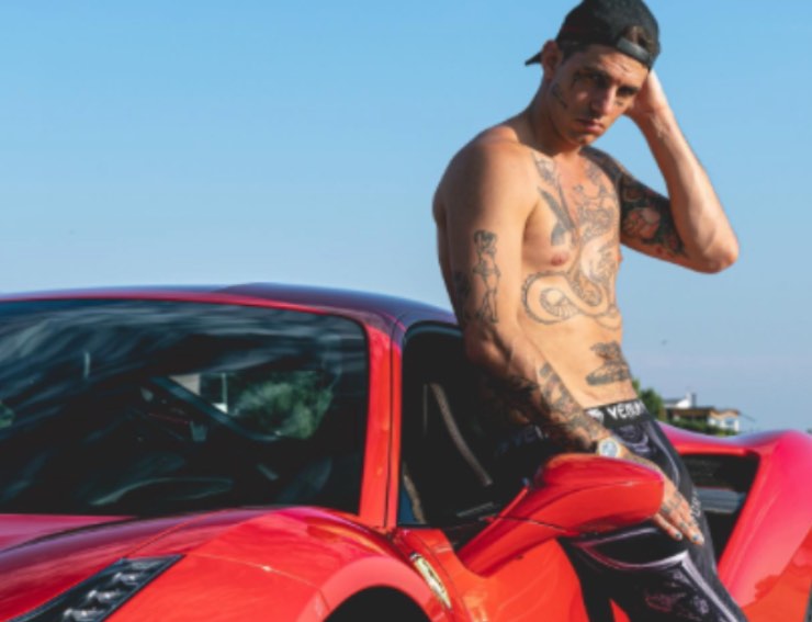 Che auto ha nel garage Achille Lauro? La supercar da 200mila euro