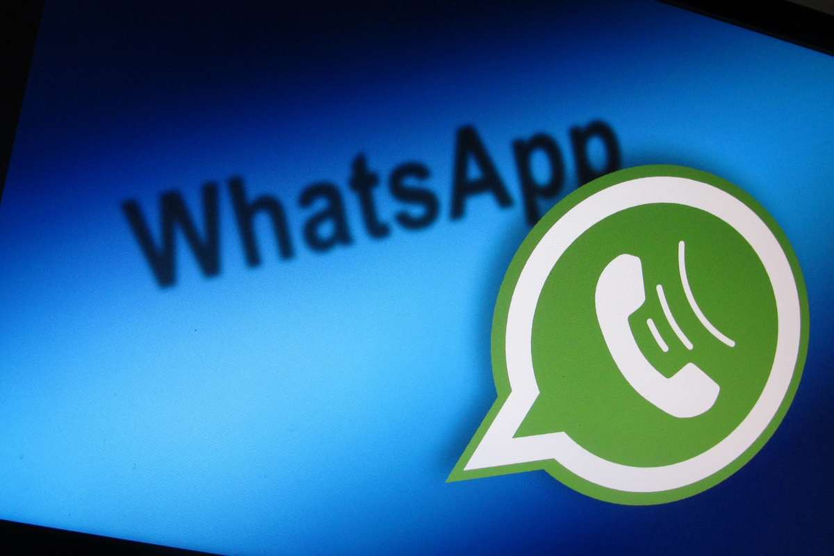 come sparire da whatsapp senza che nessuno lo sappia