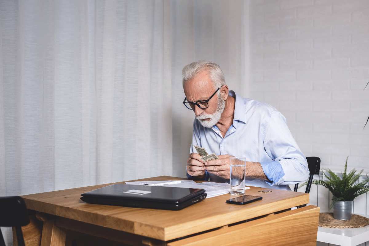 cosa accade alla pensione se non paghi le multe