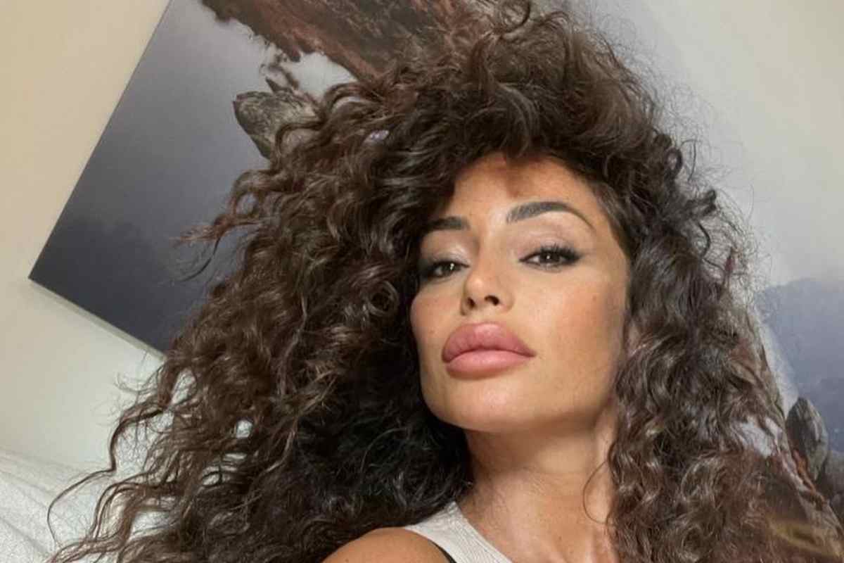 cosa fa oggi Raffaella Fico