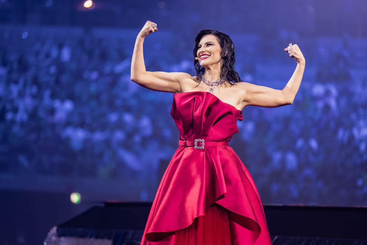 Laura Pausini ci ripensa: "Impossibile dimenticare"